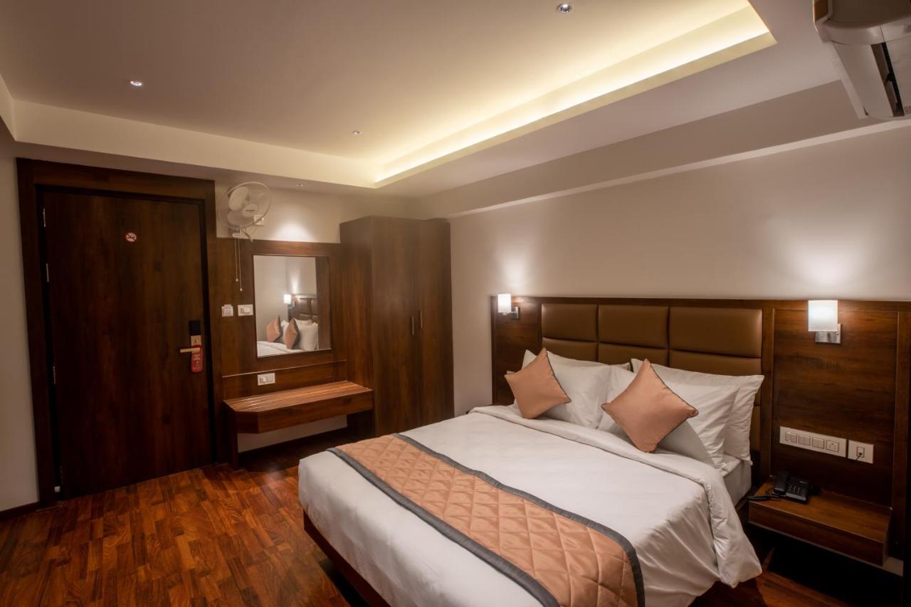 Golden Fortune Inn Hotel Bangalore Eksteriør bilde