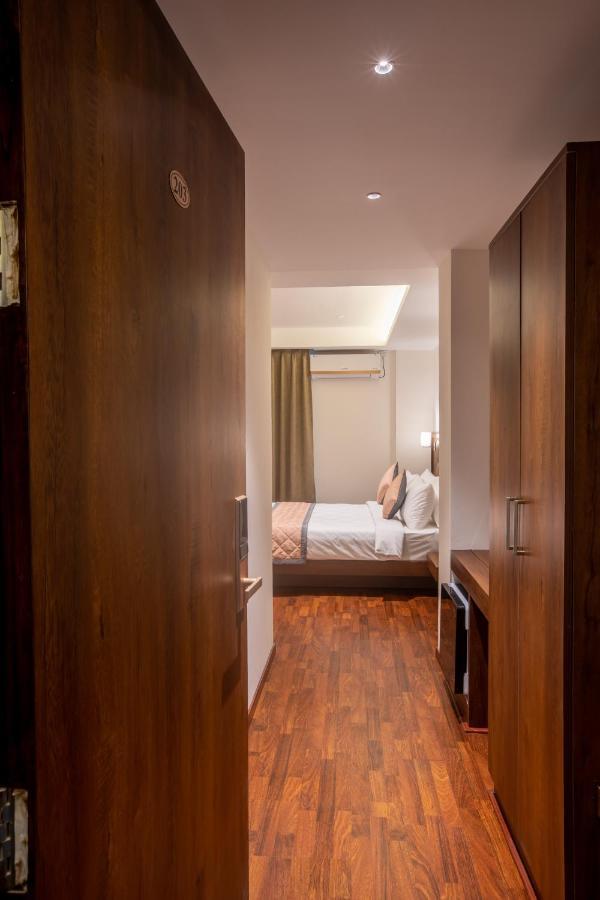 Golden Fortune Inn Hotel Bangalore Eksteriør bilde