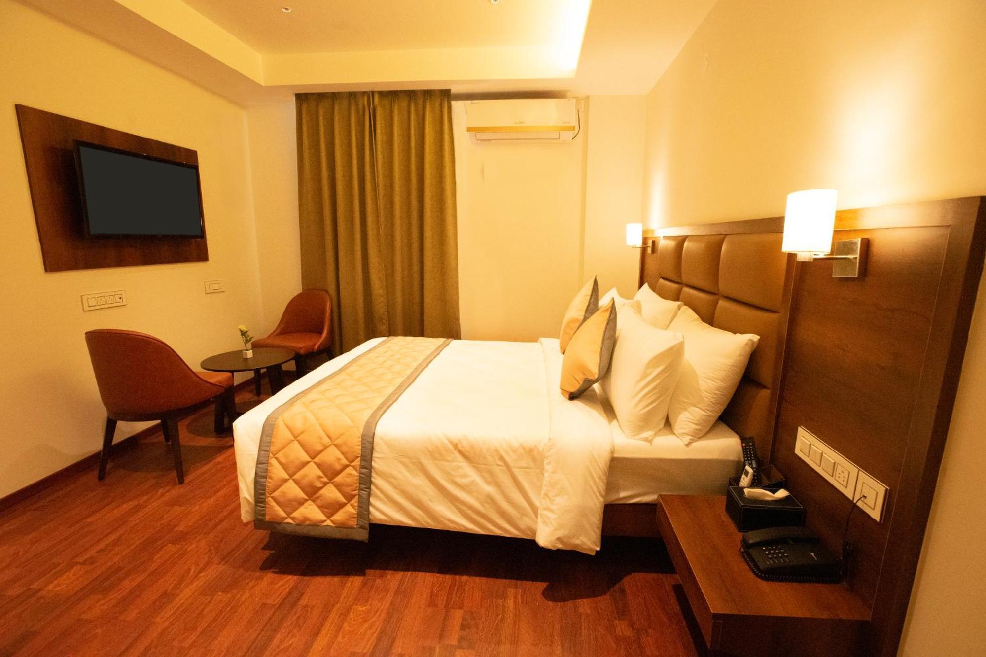 Golden Fortune Inn Hotel Bangalore Eksteriør bilde