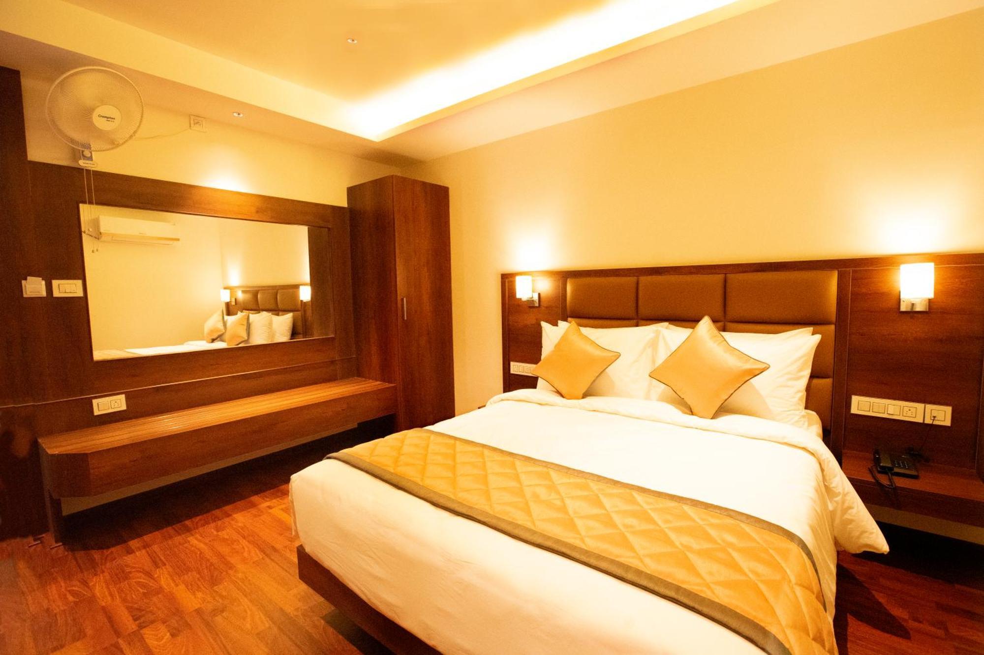 Golden Fortune Inn Hotel Bangalore Eksteriør bilde