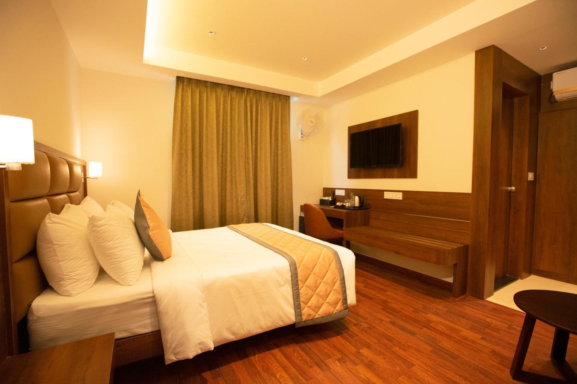 Golden Fortune Inn Hotel Bangalore Eksteriør bilde